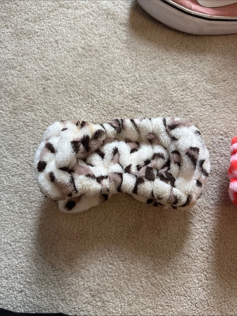 Plush makeup headbands - Pink Stripe and White Leopard Set